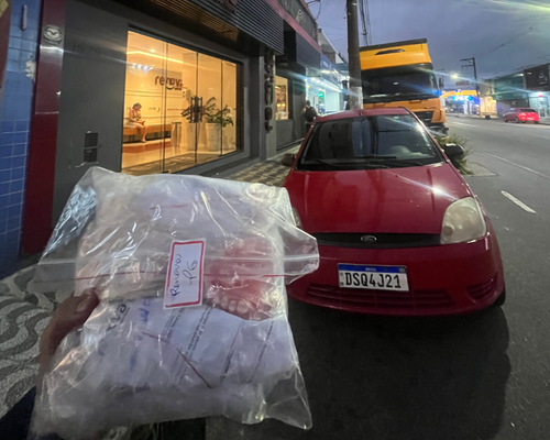 motoboy para envio de próteses dentárias